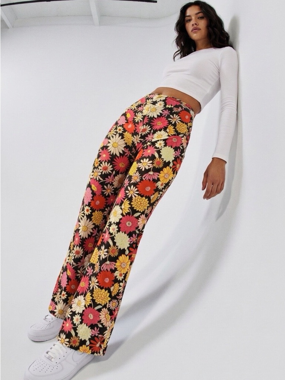 No Boundaries Floral Wide-Leg Pants in Black, Pink & Yellow